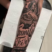 Custom tattoo detail